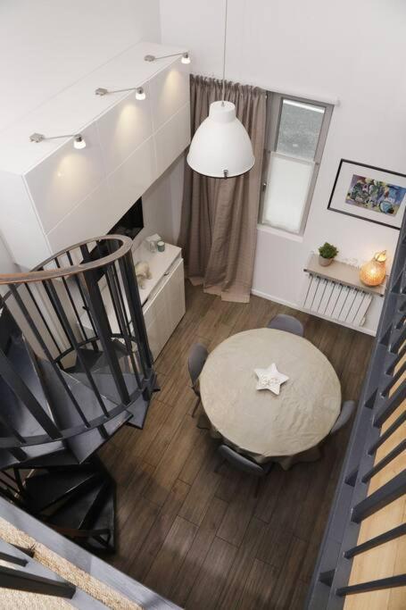 Appartement Paris By La Boite En Plus Senlis  Exterior photo